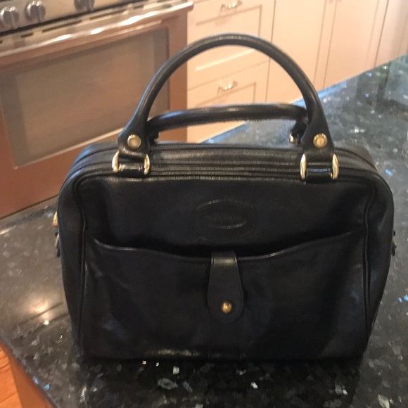 Oroton Handbags - Oroton  Black leather handbag